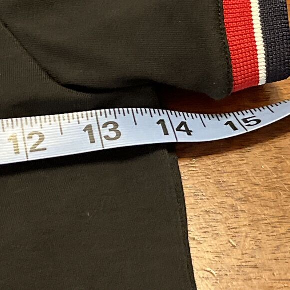 Mercedes AMG Petronas Hilfiger  F1 Formula 1 Team  T Shirt Authentic Size 7 - Picture 11 of 13